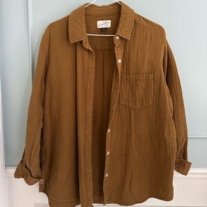 Universal Thread 100% Cotton button down